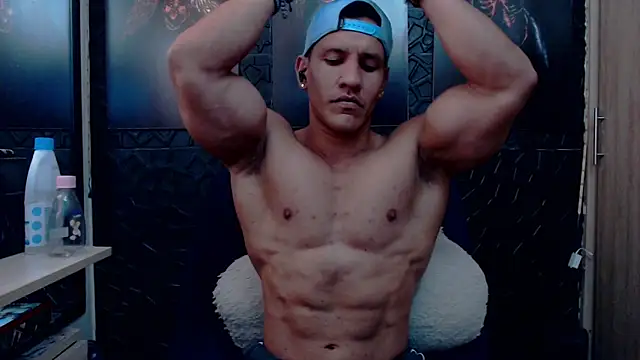 viktor herrera online show from February 25, 6:20 pm