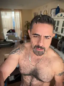 wolfbucker online show from June 17, 3:36 pm