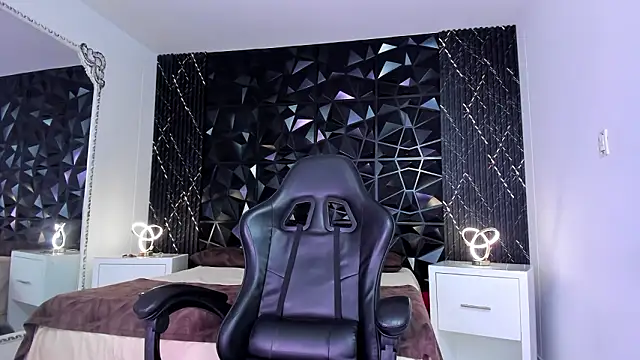 jackcarterr 1 online show from February 3, 7:19 pm