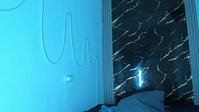 jamescurly00 online show from January 19, 1:19 am