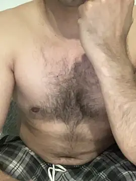 comings33 online show from February 21, 8:54 pm