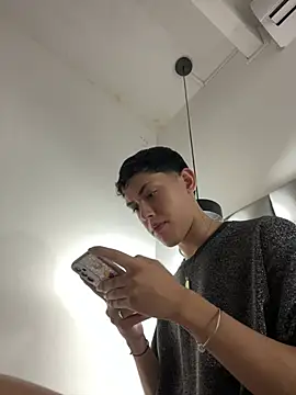 Iamcami  online show from February 26, 7:48 pm