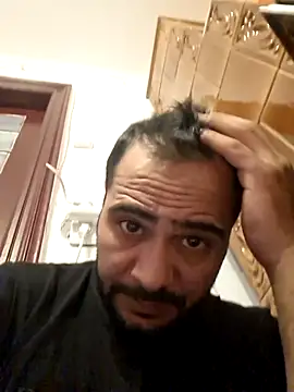 julian-112 online show from February 6, 6:27 pm