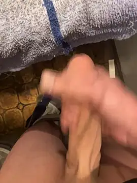 Nutsohard online show from January 12, 8:13 pm