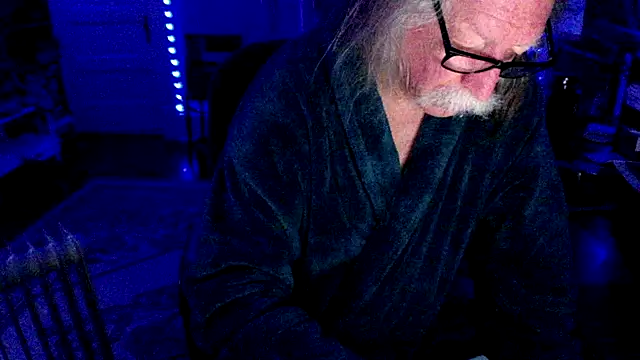 LickYourYoni online show from April 30, 12:56 pm