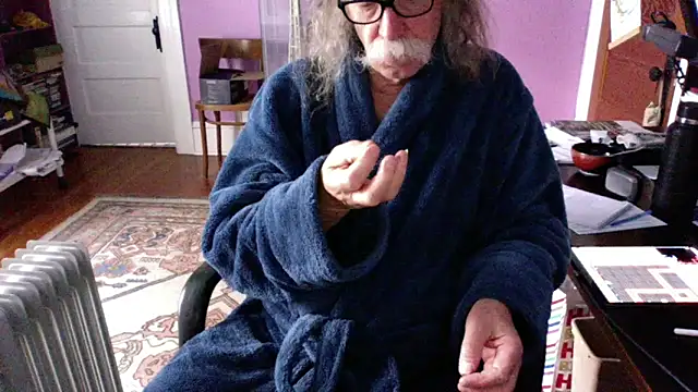LickYourYoni online show from May 10, 2:18 pm