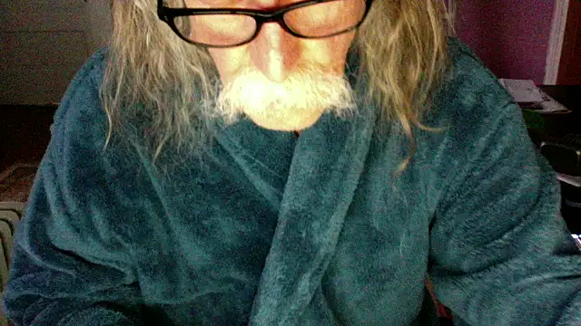 LickYourYoni online show from April 22, 2:55 pm