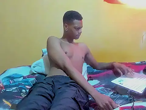 aunstin mohamme online show from February 24, 5:03 pm