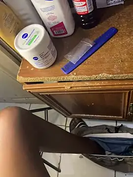 BigAndBeaut online show from April 28, 7:24 am