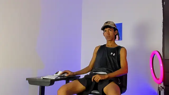 neitan miller  online show from June 21, 5:29 pm