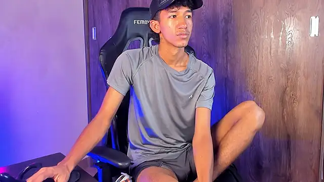 neitan miller  online show from April 6, 1:12 pm