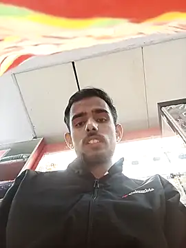 Rajkuma12345 online show from January 18, 9:22 am