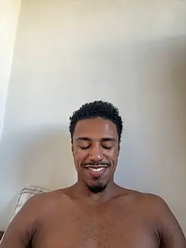 LorenzoBlack27 online show from April 26, 7:32 pm