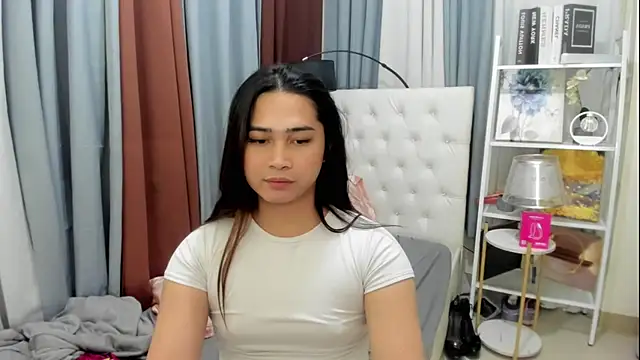 urtwinkbrixz online show from June 17, 8:21 pm