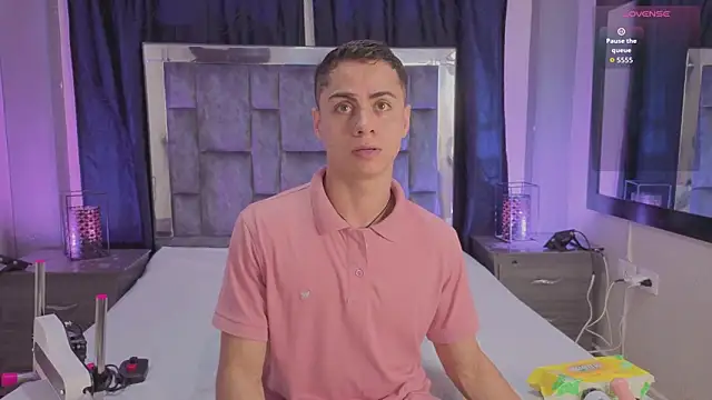 LeoMonnroe online show from February 20, 7:37 pm