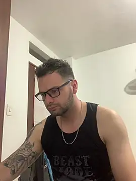 Baphomet212341 online show from May 3, 2:53 pm