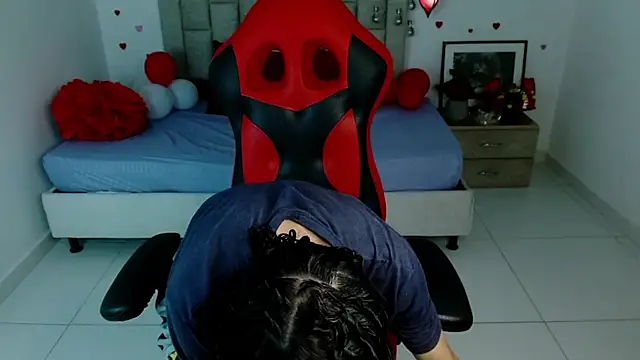 Axel fox77 online show from February 16, 11:36 pm