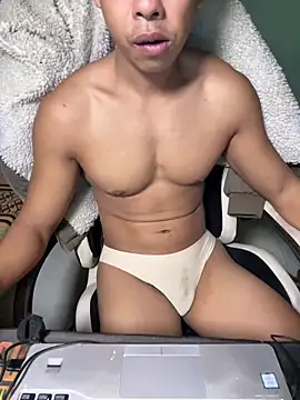 MuscleKing888 online show from February 2, 12:24 pm