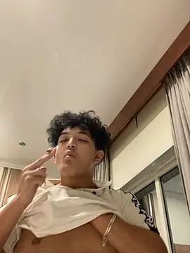 fiddyxx online show from January 11, 4:00 pm