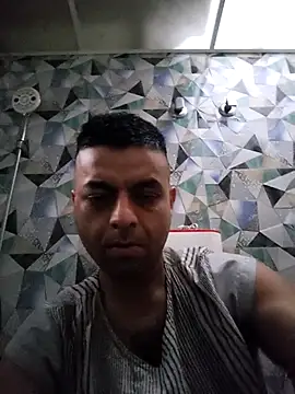 ashleellaunda7582 online show from May 18, 1:13 am