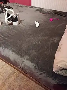 Masztisfiu2 online show from March 14, 11:23 pm