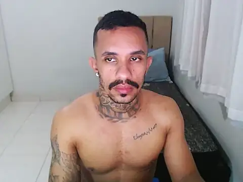 lipegonzalezz online show from February 13, 2:22 pm