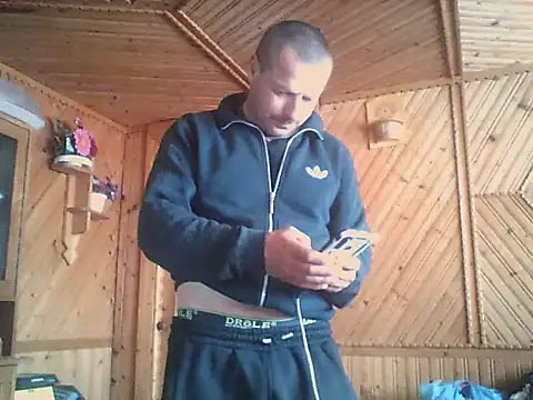 Ivan9iutt online show from April 17, 11:46 am