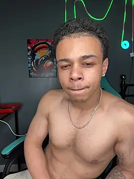 l-laross online show from May 8, 2:12 am