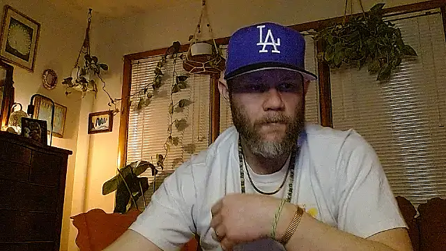 marcus graves 13 online show from March 18, 1:30 am