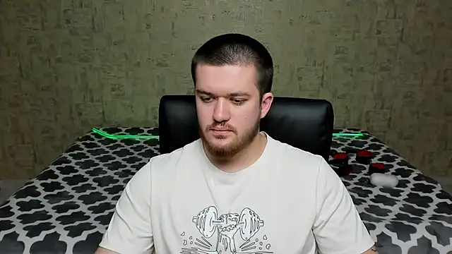 Well boy online show from March 31, 5:47 pm