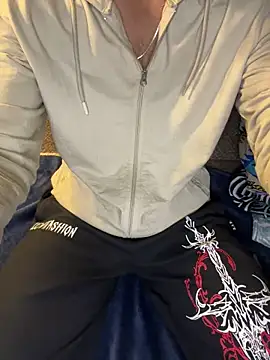 urfuckbunny online show from May 11, 5:32 pm