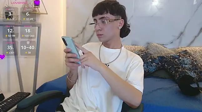 XanderGrey8 online show from March 21, 8:13 pm