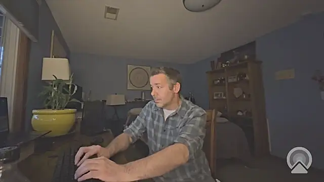 chrisw8140 online show from April 26, 12:52 am