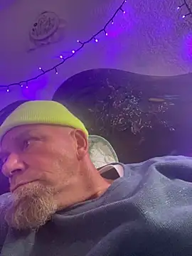 sofnhornyforu online show from January 19, 2:03 am