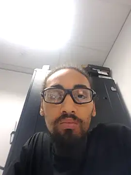 kierayourlover online show from January 12, 2:32 pm