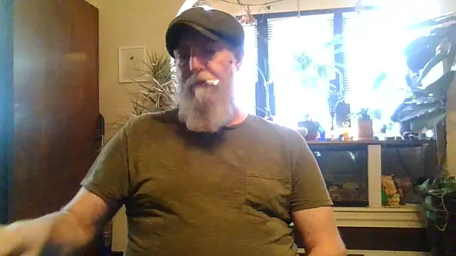 Moeblick online show from March 13, 6:03 pm