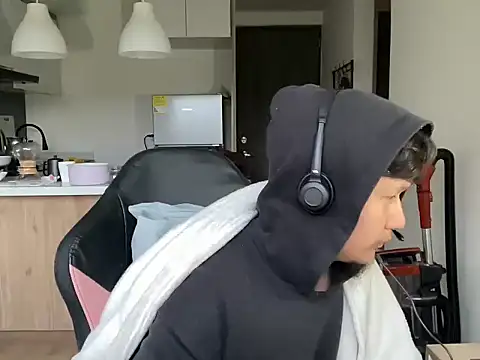 fuckkyu420 online show from January 13, 11:14 am