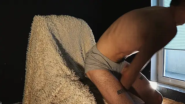 wolf alphaaa online show from January 14, 10:09 am