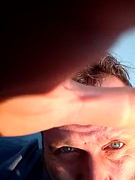 Funfukruon online show from March 22, 6:51 am