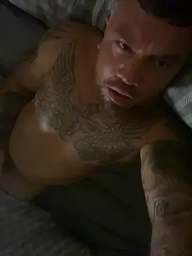 mancguy20 online show from February 28, 1:59 am