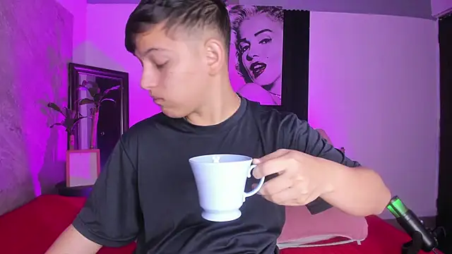 badkenn online show from February 2, 11:40 am