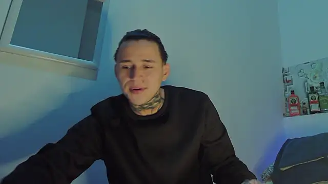 COLOMBIAN20CM online show from March 18, 4:32 pm