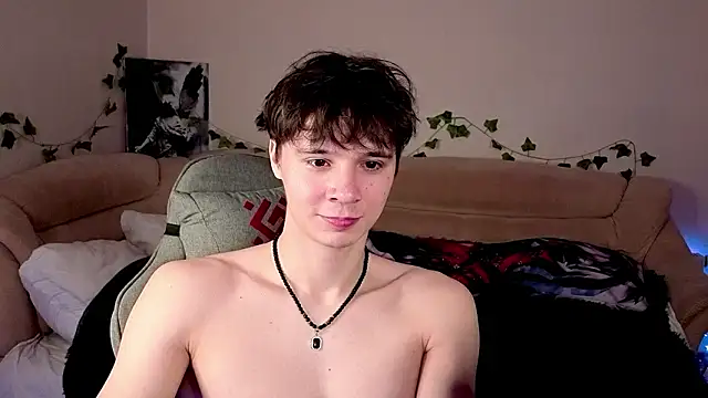 VanthonyV online show from February 2, 7:22 pm