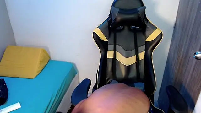 Nando colll online show from January 19, 1:46 pm