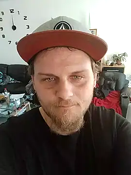 FrettedCanoeist online show from April 8, 10:03 am