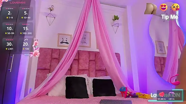 nao bell  online show from May 9, 7:26 pm