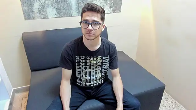 MATTHEW EVANS1 online show from February 2, 12:57 pm