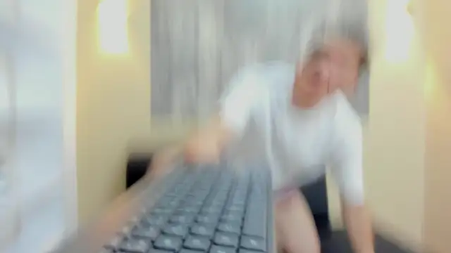 MATTHEW EVANS1 online show from February 7, 1:29 pm