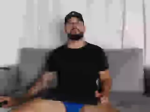 Handsomen69 online show from April 28, 2:17 am