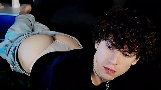 TylerGibson online show from March 19, 6:49 am